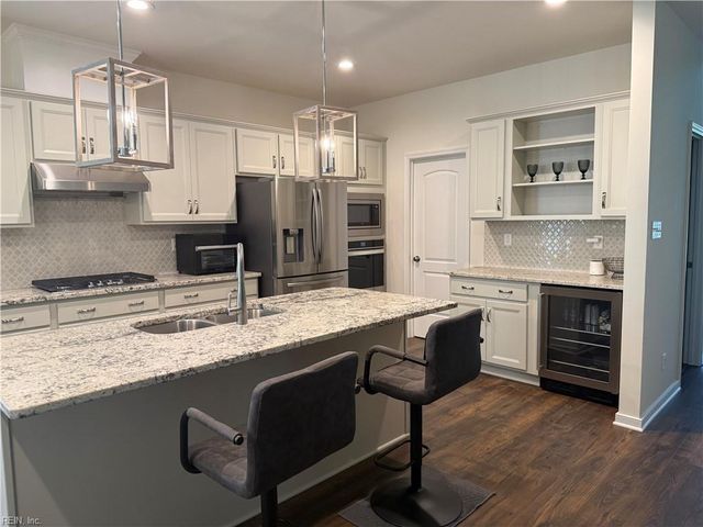 5079 Brandon Pines WAY, Providence Forge, VA 23140