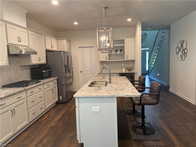 5079 Brandon Pines WAY, Providence Forge, VA 23140