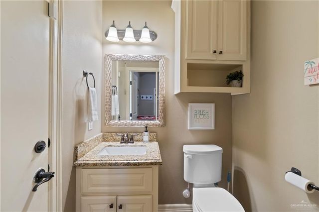 2311 Gregg Drive, Edinburg, TX 78542