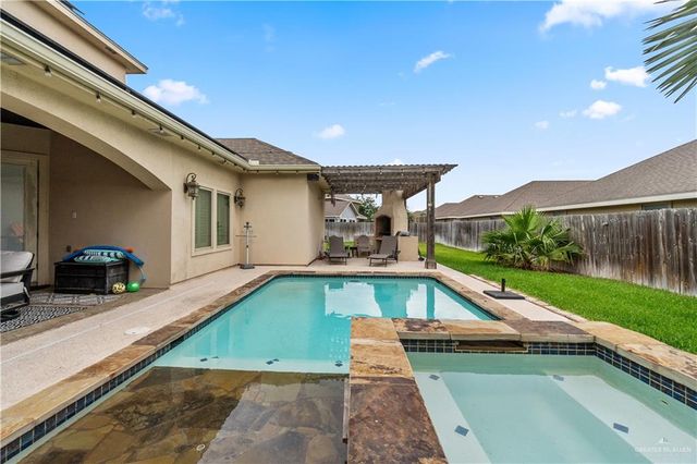 2311 Gregg Drive, Edinburg, TX 78542