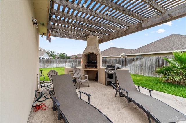 2311 Gregg Drive, Edinburg, TX 78542