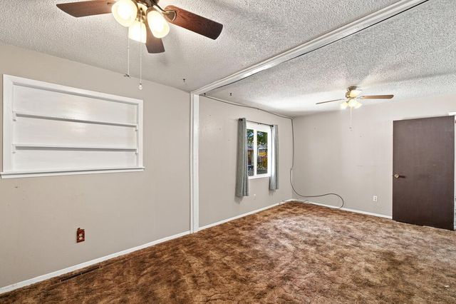 2608 Denver Blvd, Pueblo, CO 81003