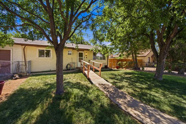 2608 Denver Blvd, Pueblo, CO 81003