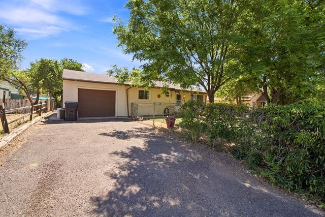 2608 Denver Blvd, Pueblo, CO 81003