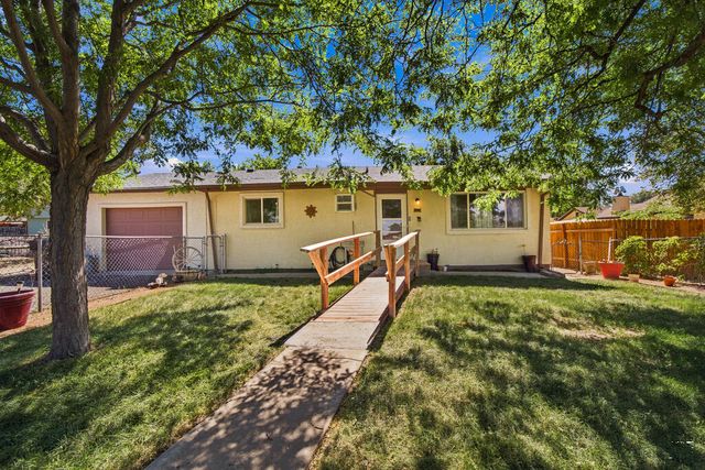 2608 Denver Blvd, Pueblo, CO 81003