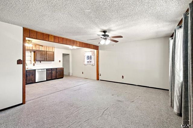 2608 Denver Blvd, Pueblo, CO 81003