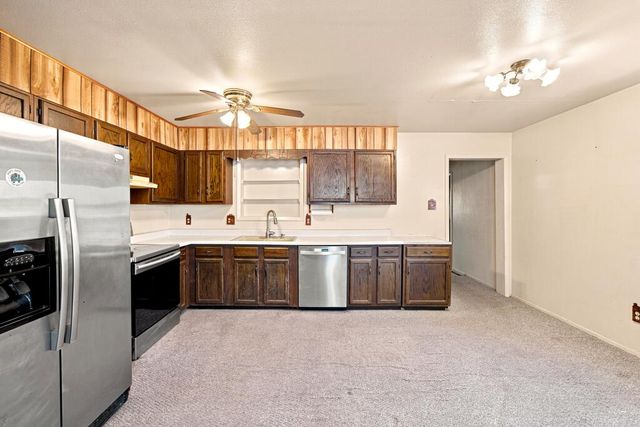 2608 Denver Blvd, Pueblo, CO 81003