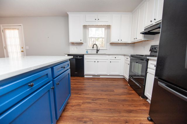 179 Cantrell Ridge Drive, Boiling Springs, SC 29316