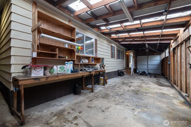 147 E Wood Avenue, Morton, WA 98356