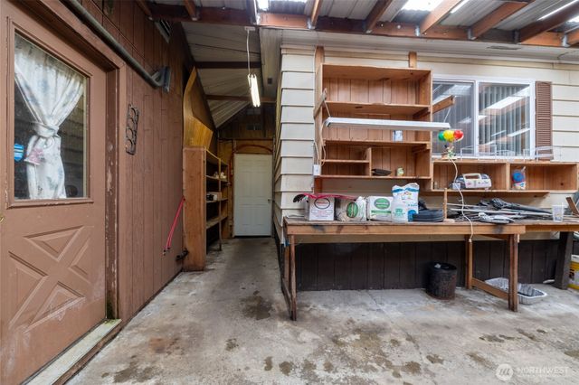 147 E Wood Avenue, Morton, WA 98356