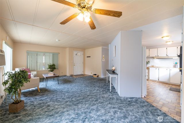 147 E Wood Avenue, Morton, WA 98356