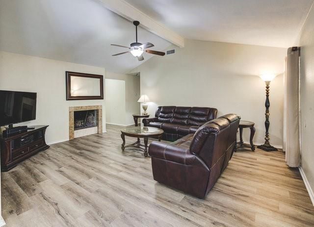 4000 Stoney HL, Round Rock, TX 78681