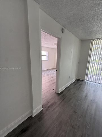 19729 SW 114th Avenue 251, Miami, FL 33157