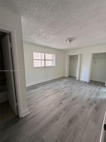 19729 SW 114th Avenue 251, Miami, FL 33157
