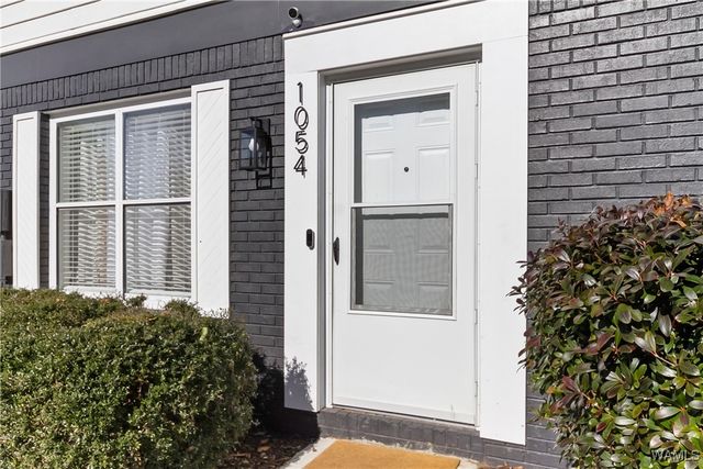 1054 Fairfax, Tuscaloosa, AL 35406