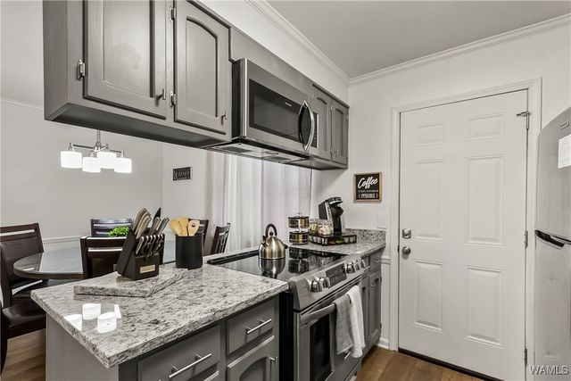 1054 Fairfax, Tuscaloosa, AL 35406