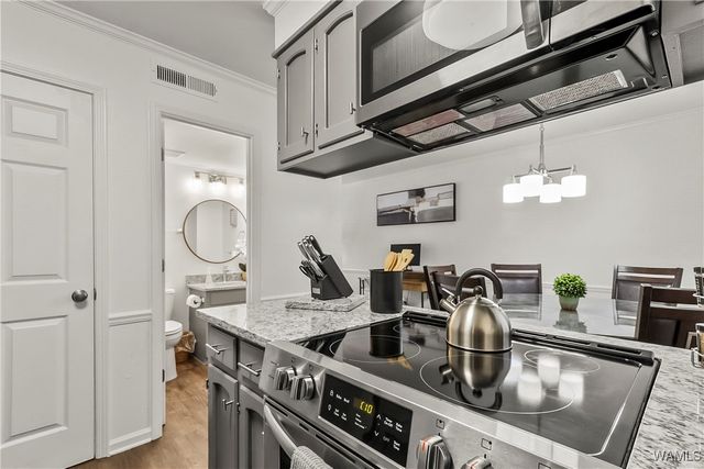 1054 Fairfax, Tuscaloosa, AL 35406