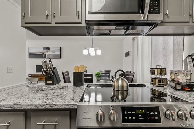 1054 Fairfax, Tuscaloosa, AL 35406