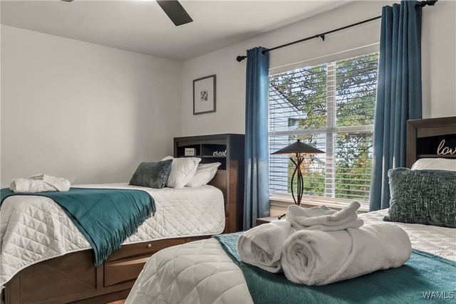 1054 Fairfax, Tuscaloosa, AL 35406