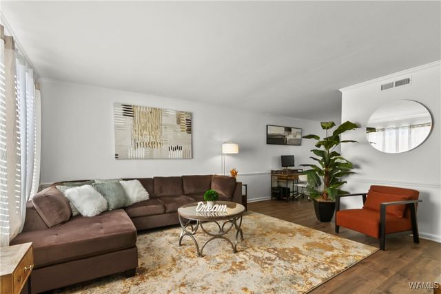 1054 Fairfax, Tuscaloosa, AL 35406