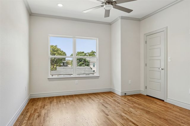 2016 Calypso Street, Dallas, TX 75212