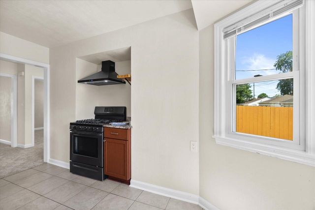 1810 S 53rd STREET, West Milwaukee, WI 53214
