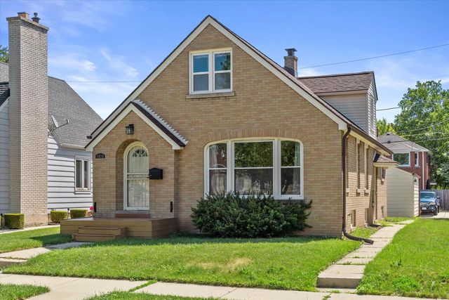 1810 S 53rd STREET, West Milwaukee, WI 53214