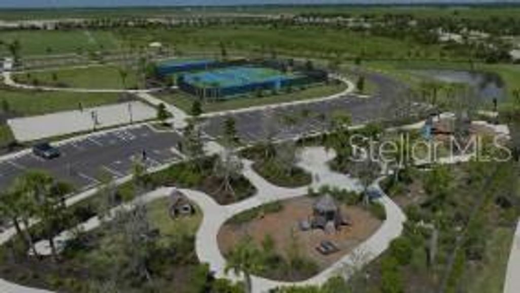 Image 30 of property listing at 10604 ORBIT TERRACE, Sarasota, FL 34241