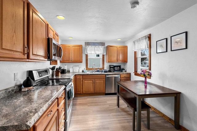 1430 N GRACELAND AVENUE, Appleton, WI 54911