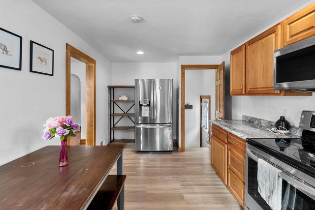 1430 N GRACELAND AVENUE, Appleton, WI 54911