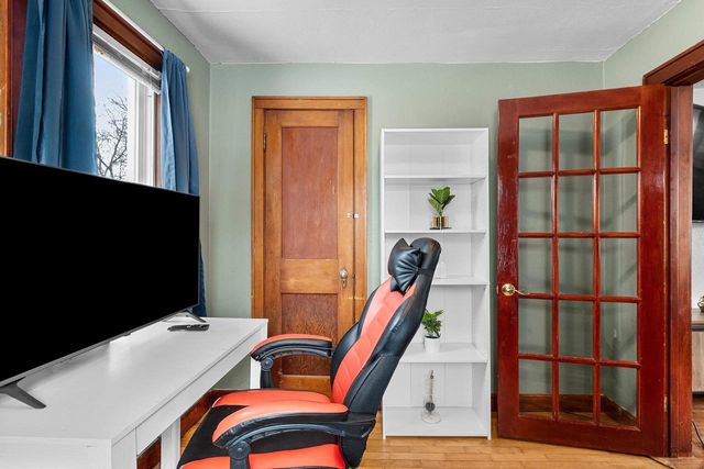 1430 N GRACELAND AVENUE, Appleton, WI 54911