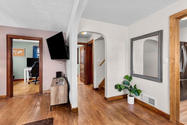 1430 N GRACELAND AVENUE, Appleton, WI 54911