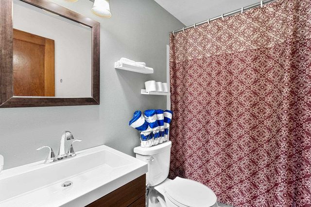 1430 N GRACELAND AVENUE, Appleton, WI 54911