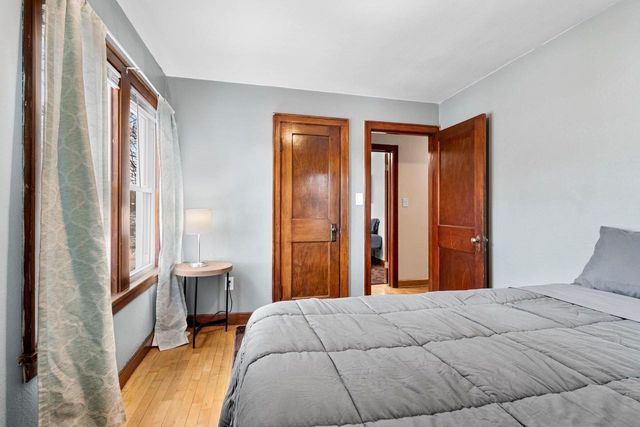 1430 N GRACELAND AVENUE, Appleton, WI 54911