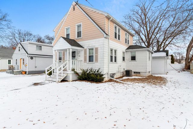 1430 N GRACELAND AVENUE, Appleton, WI 54911