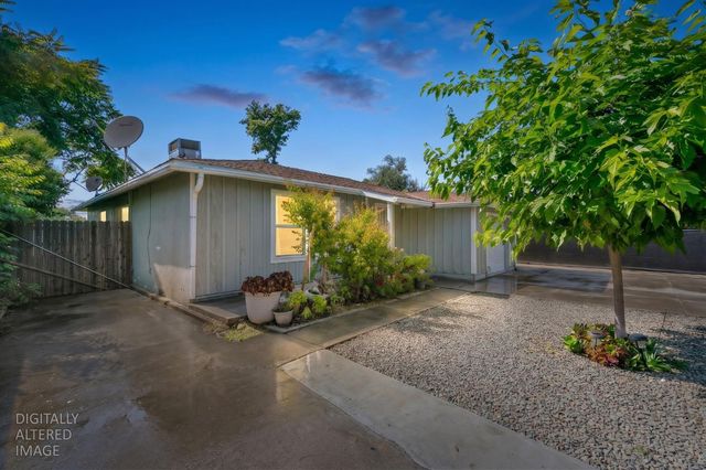 2757 Altos Ave, Sacramento, CA 95815