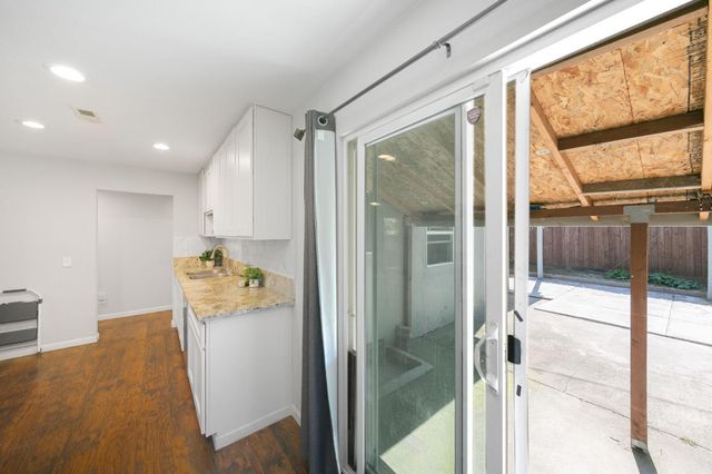 2757 Altos Ave, Sacramento, CA 95815
