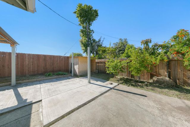 2757 Altos Ave, Sacramento, CA 95815