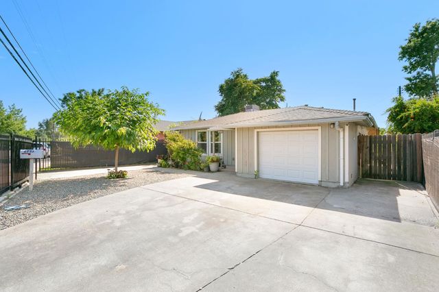 2757 Altos Ave, Sacramento, CA 95815