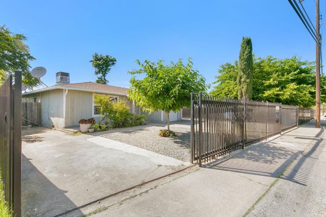 2757 Altos Ave, Sacramento, CA 95815