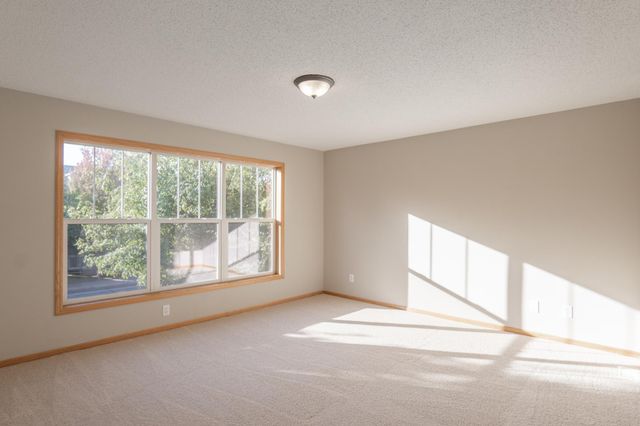 4108 Regent Avenue N, Robbinsdale, MN 55422