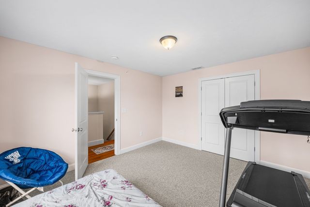 132 Ice House Lndg 132, Marlborough, MA 01752
