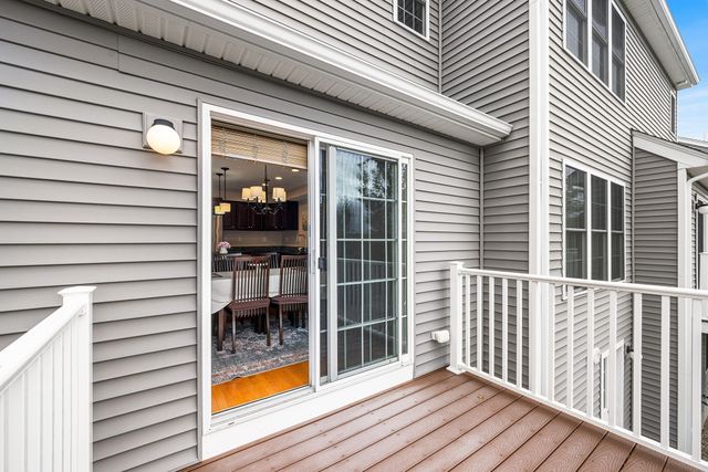 132 Ice House Lndg 132, Marlborough, MA 01752