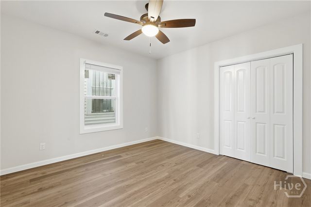 906 W Victory Drive, Savannah, GA 31405