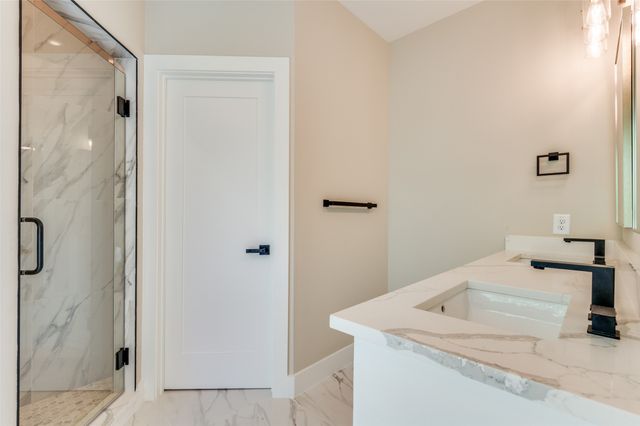 706 Perry Avenue, Waxahachie, TX 75165