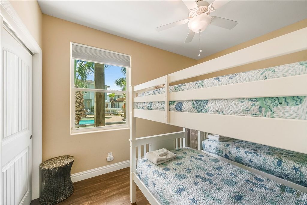 247 W Roberts Ave 8, Port Aransas, TX 78373 — photo 5