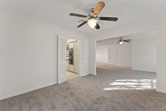 10614 Lynbrook Drive, Houston, TX 77042