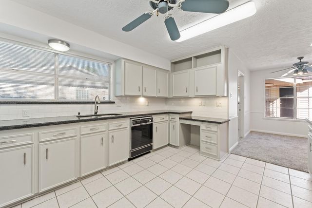 10614 Lynbrook Drive, Houston, TX 77042