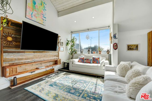 29231 Heathercliff Road 1, Malibu, CA 90265