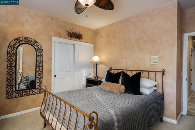 4640 Kingswood Dr, Danville, CA 94506